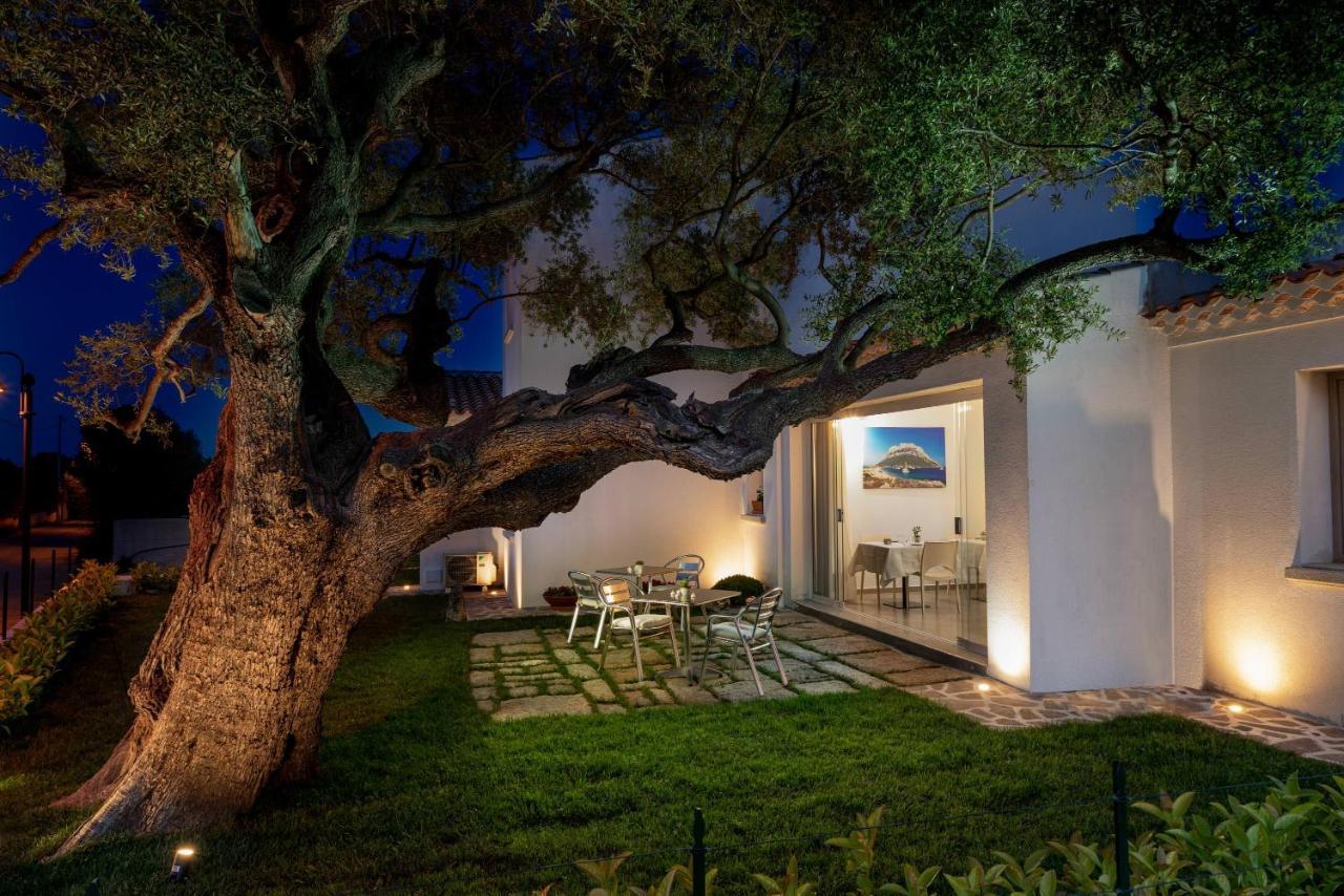 Residenza L'Alzoni Hotel San Teodoro  Exterior photo