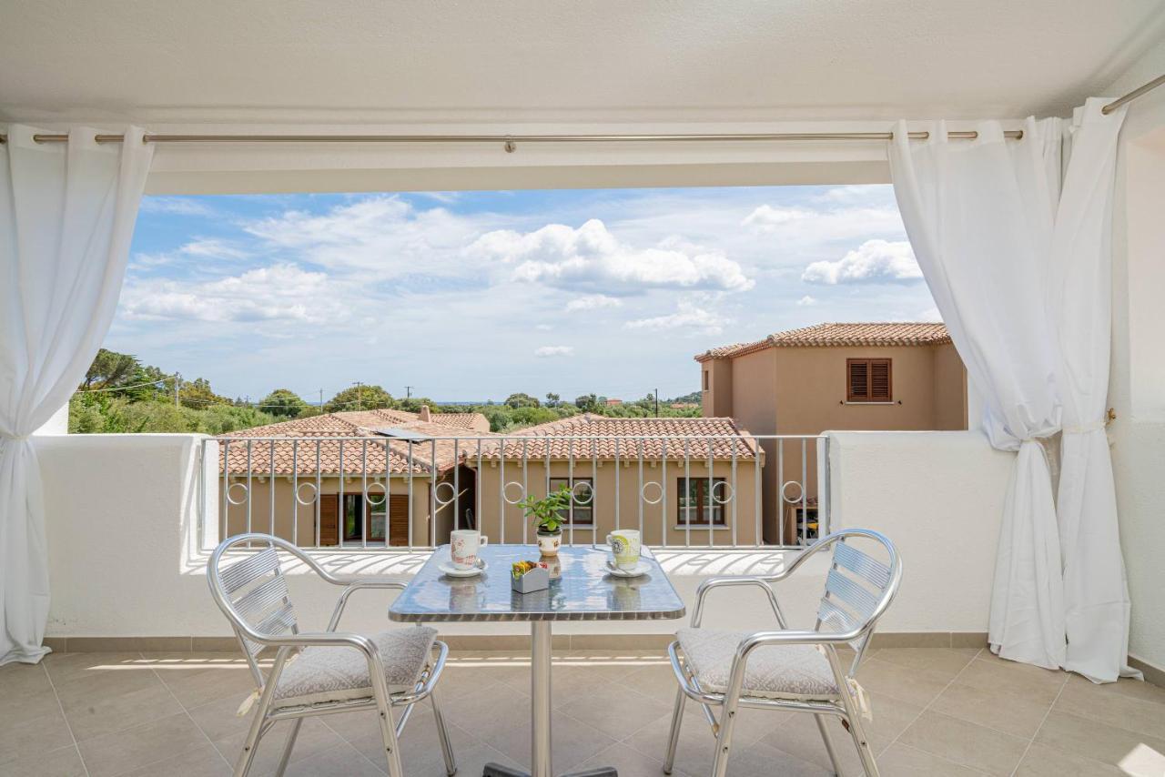 Residenza L'Alzoni Hotel San Teodoro  Exterior photo