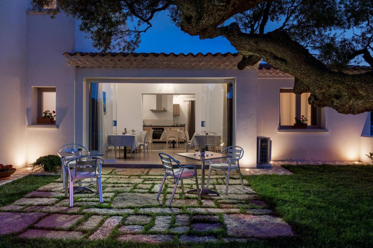 Residenza L'Alzoni Hotel San Teodoro  Exterior photo
