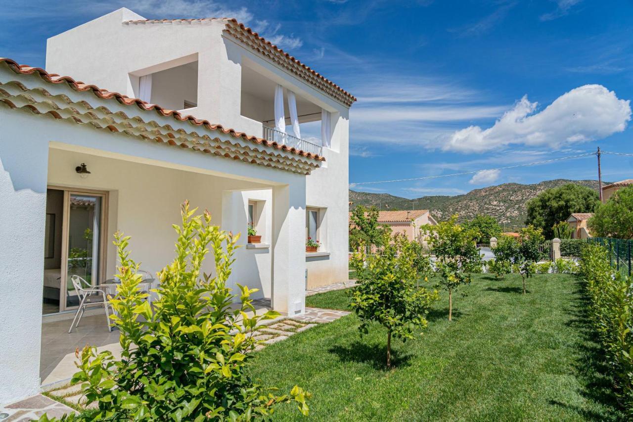 Residenza L'Alzoni Hotel San Teodoro  Exterior photo